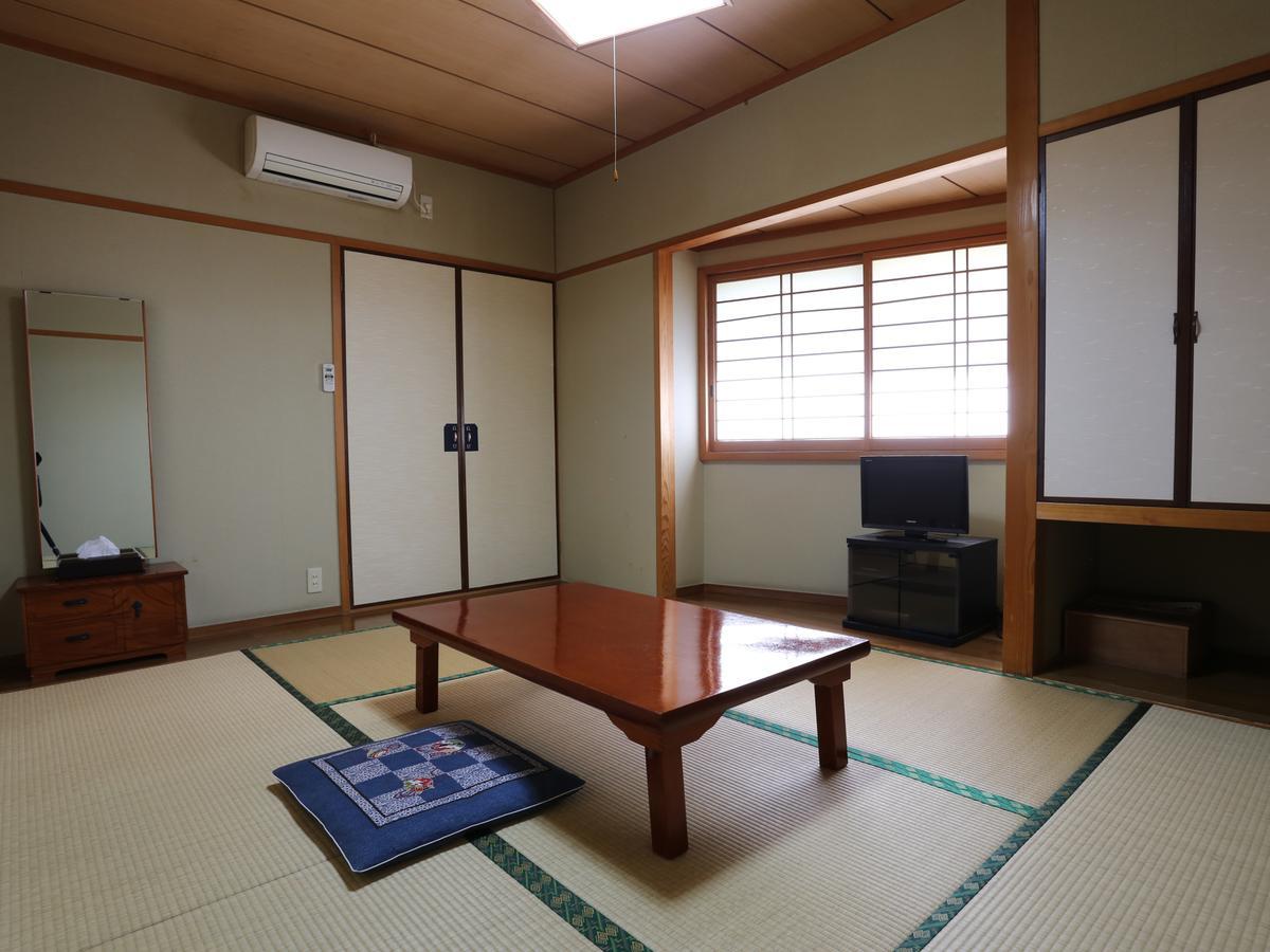 Minshuku Unzen Hotel Buitenkant foto